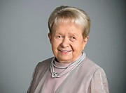 Литературно-музыкальная гостиная «Птица счастья Александры Пахмутовой»